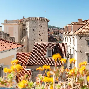 Apartment Dosud House, Split